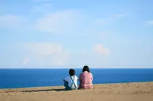 日本國民女神綾瀨遙 竟孤獨到搶車擄人? 日本國民女神綾瀨遙 竟孤獨到搶車擄人?