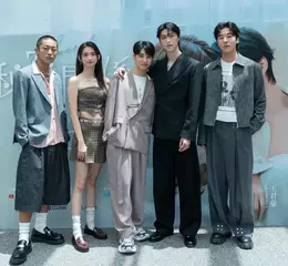台日合資BL劇《秘密關係》首集就開親，挑戰接吻極限 王君豪終結母胎單身「第一次」全獻給成晞，自爆初吻「金魚嘴」