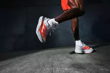 承襲破紀錄基因 adidas史上最輕冠軍跑鞋再進化 ADIZERO ADIOS PRO EVO 2 突破性能極限再創競速巔峰