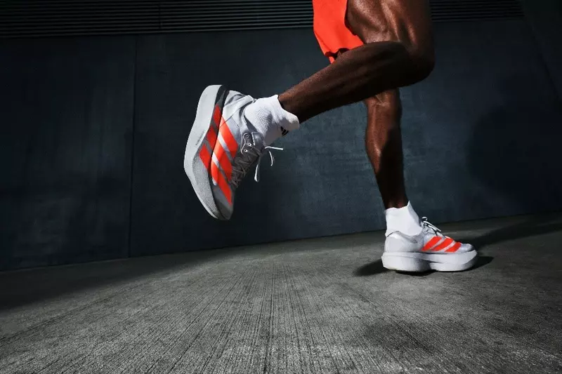 承襲破紀錄基因 adidas史上最輕冠軍跑鞋再進化 ADIZERO ADIOS PRO EVO 2 突破性能極限再創競速巔峰