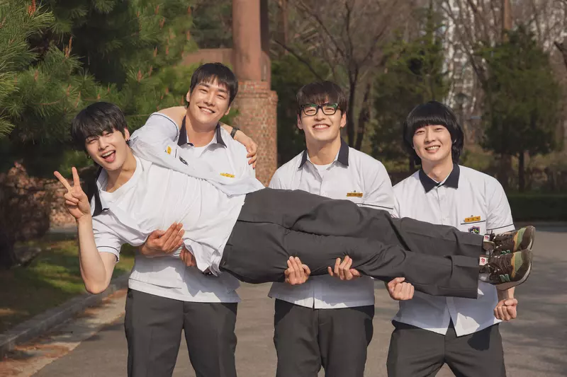 國際巨星站台《放飛旅行團》南韓首映  全場笑翻強攻預售率冠軍 國際巨星站台《放飛旅行團》南韓首映  全場笑翻強攻預售率冠軍