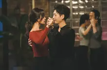 鄭敬淏《誰想當老大》苦練探戈練到指甲脫落  金髮刺青帥翻銀幕