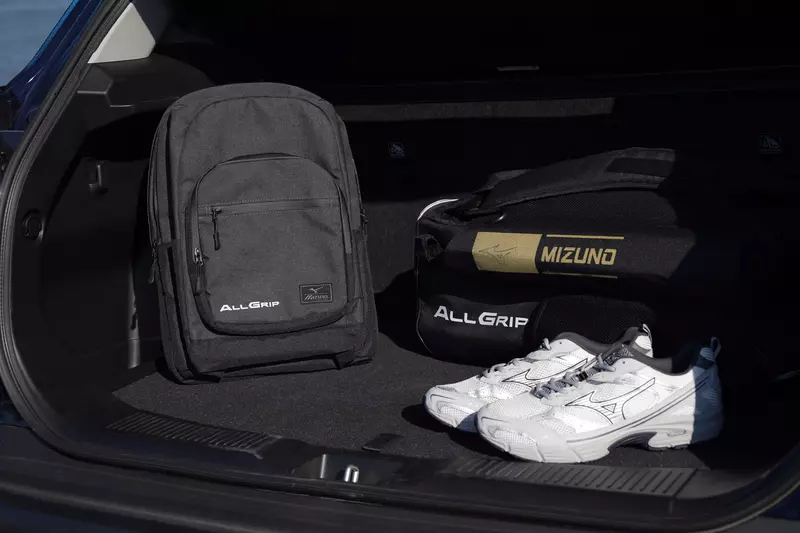 TAIWAN SUZUKI 本次特別與日本頂級運動品牌 MIZUNO 攜手，推出 ALLGRIP × MIZUNO 跨界商品系列