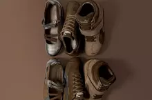 2025 年度色最強詮釋！巧克力棕 + 金屬銀PUMA 全新 SPEEDCAT LUX 系列 為年末造型帶來更洗鍊的時髦感