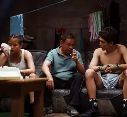 《恨女的逆襲》「源少年」林毓家克服舊傷「砍掉重練」改左手出拳  上場先臥推「讓胸肌看起來大一點」