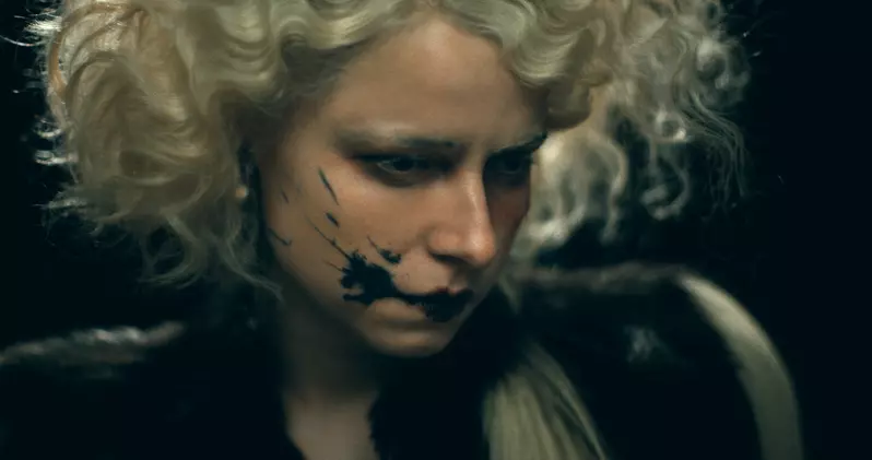 克里斯汀貝爾情繫【科學新娘！】亡命天涯 為金球影后潔西伯克利徒手爆頭