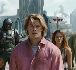 美泰兒最強壯IP【太空超人】真人版電影預告曝光 天選之人英雄再起