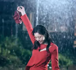 丁噹《愛了100萬次的我》新歌經典自選輯  挑戰自己經典重編〈猜不透〉