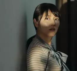 日本恐怖大作《鬼娃娃》長澤雅美不顧形象崩潰尖叫演技大爆發強勢入圍影后