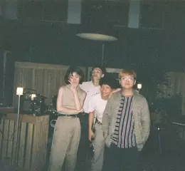 「金曲新人」someshiit山姆正式發行全新重製EP《那些》宣告音樂生涯進入「第一季完結」