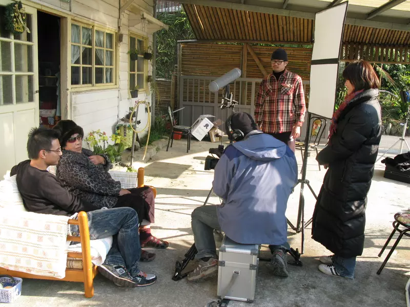 耗時20年拍攝！紀錄片《傳奇女伶 高菊花》5/15全台上映