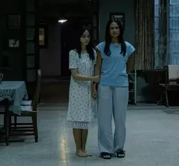 她們返鄉探親竟親眼目睹垂死姑丈【屍咒還魂】 恐怖家族記憶浮檯面