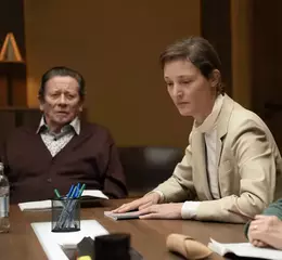 從歐洲最美皇后到命案陪審員，歐洲影后維琪克雷普再掀話題 【世紀懸案】審理瑕疵重重，金獎導演虛構陪審團抽絲剝繭找真相