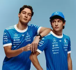 重燃 1955 傳奇速度！adidas 聯手 Mercedes-AMG F1  推出「Blue Wonder」系列，見證三葉草首度駛入賽道榮光
