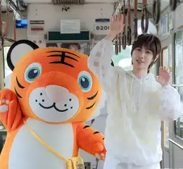小魏魏嘉瑩變身最強旅伴！攜手台灣虎航打造主題曲〈快出來玩〉
