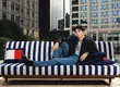 TOMMY HILFIGER 攜手 Yosh Yu 于適將紐約學院風格精神帶到上海  演繹 2026 秋季系列