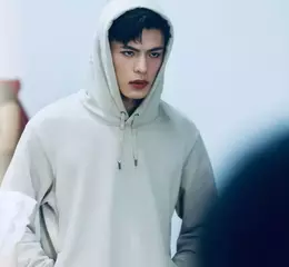 邱以太黑化當渣男！動畫片《歡迎來到朵莉之家》反轉演技「讓人起雞皮疙瘩」