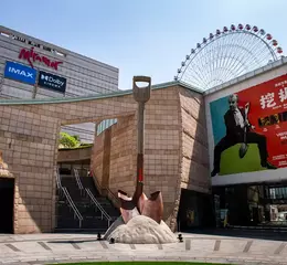阿湯哥欽點台灣！新片【挖掘者】亞洲唯一「12公尺超巨鏟」落腳台北 預售票熱賣中