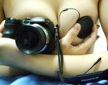 《遮點妹》網拍難做?卡卡大搜查線之神到了