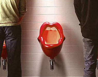 《超惡搞廁所》體驗前所未有的快感