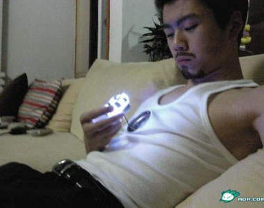 網友手工打造～鋼鐵人反應爐！！！