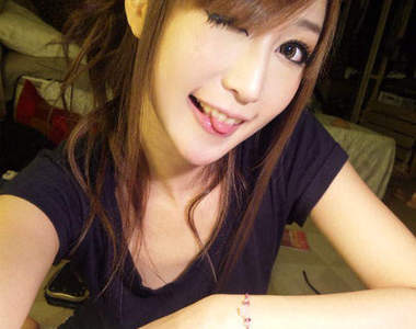 姬莉絲 師大數學系正妹