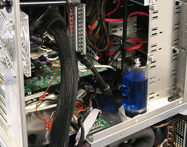 驚人的消息！零下50度超強水冷電腦《PCG75000》