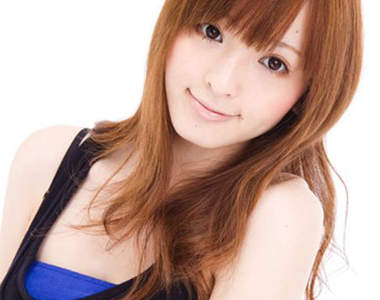 日本超美形嫩模 佐藤KAYO(佳代) 竟是男兒身!?