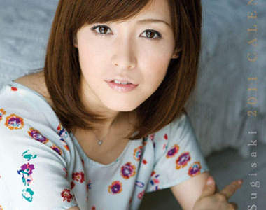 氣質虎牙女主播:杉崎美香