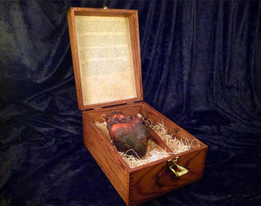 吸血鬼的心臟 ebay〝咚咚〞開賣~