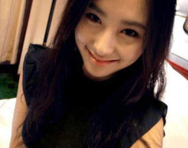 中國第一車展名模〝獸獸〞(翟凌) 性愛影片流出？！