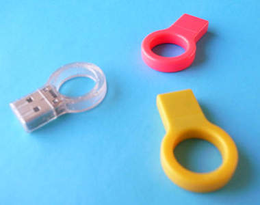 USB戒指 裝滿愛...的記憶 2GB