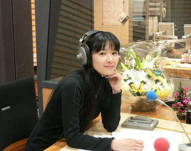 田中里惠 Rie Tanaka 小露性感 犒賞Twitter粉絲