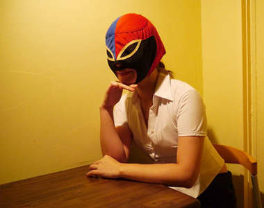 倦怠期消除法!戴上職業摔角面具一次 K.O