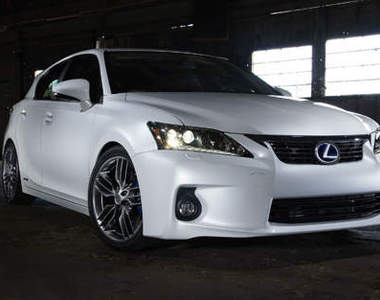 凌志 LEXUS CT200h by F Sport Concept 稍微點綴的內斂風格