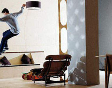 《滑板屋》 在家裡也可以玩滑板嚕~