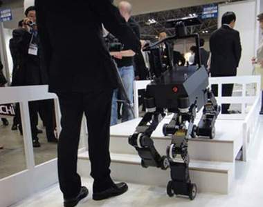 《機器導盲狗》幫助盲人行動更方便！