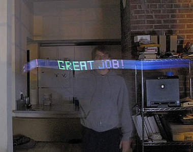 《SwingWords》手一劃過想講的話都在照片裡