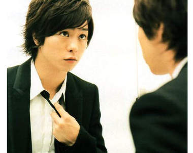 女生其實更想看這些日本男星扯下領帶的瞬間♥