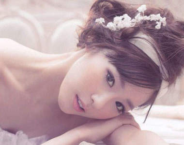 少女時代成員Tiffany外貌變得很陌生?!