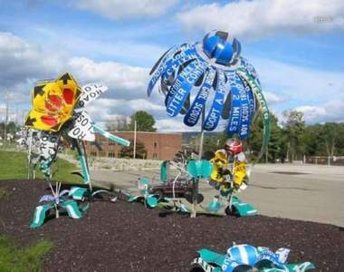 多到開花的~路標藝術