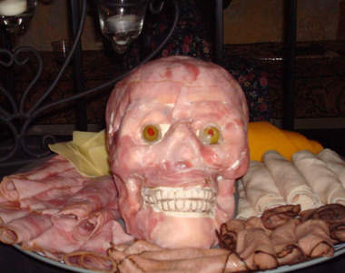 這樣的萬聖節料理上桌你吃得下去嗎？