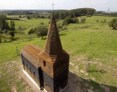 比利時透明教堂　深藏在這座教堂裡的秘密是？……