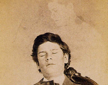 原來合成的靈異照片在150年前就有了？！