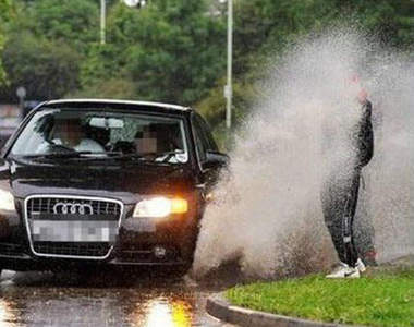 下雨天真的讓人好難受⊙﹏⊙