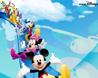 到了迪士尼樂園就把米奇都吃下肚吧!