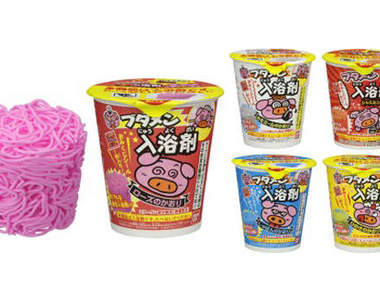 《小豬泡麵入浴劑》是用泡麵湯來洗香香嗎？