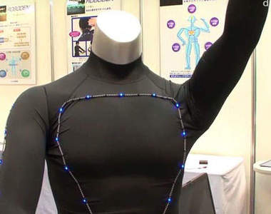 《彈性電線》 機器人未來也能做瑜珈？