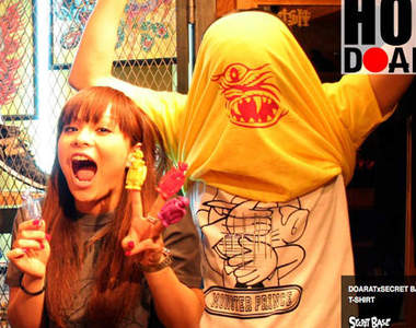 掀起T-Shirt就變身！怪物小王子聯名T登場