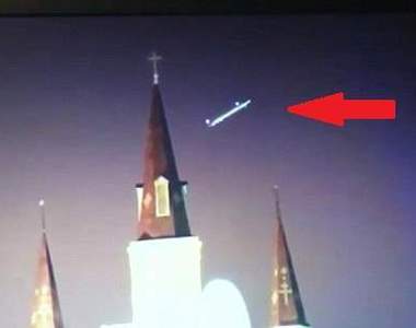 飛竿？UFO？電視機裡的超清晰影像！